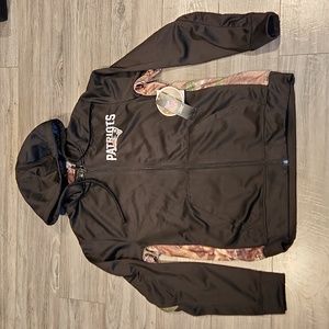 NWT Dunbrooke NFL Team Apparel N E Patriots Full Zip Men's sz M Sweatshirt